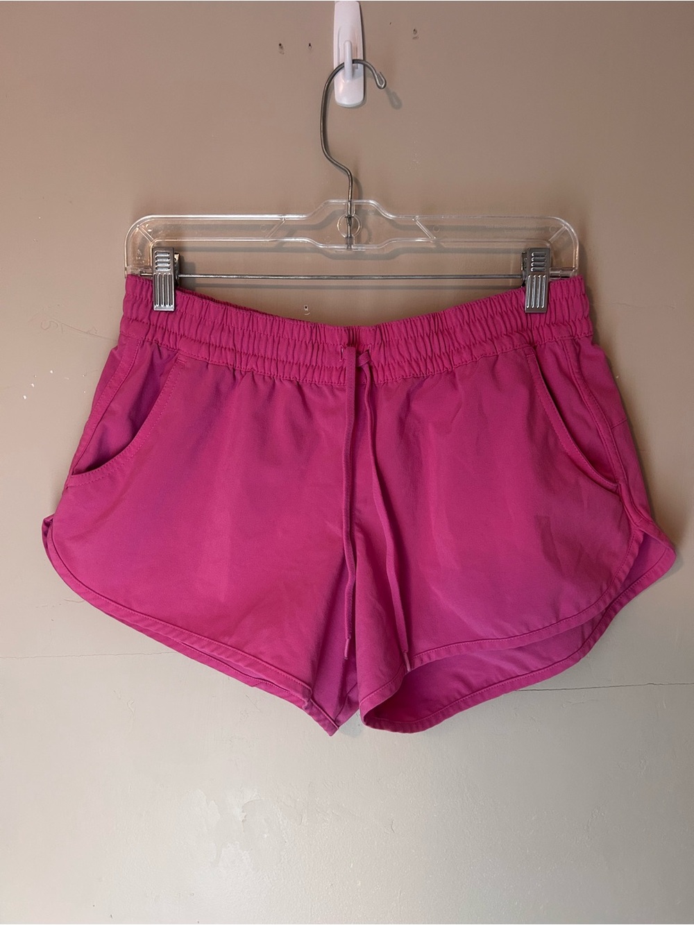 Columbia Botaga Bay Activewear Shorts
Size M Hiking Outdoors - Picture 2 of 11